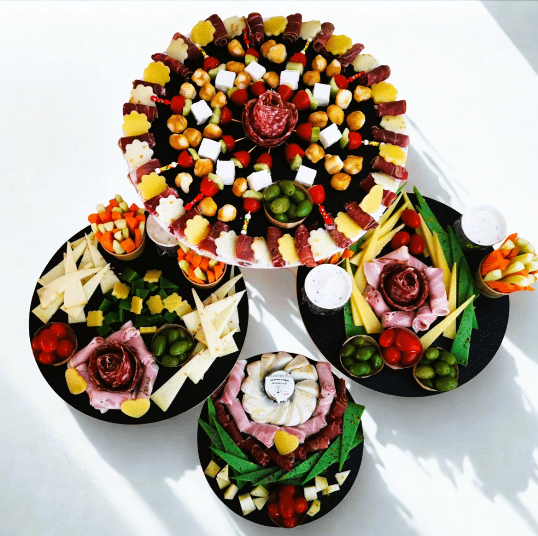 pièce montée fromages charcuteries crudités Ferme d'Objat